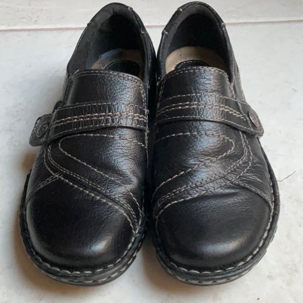 Earth Origins Black Flats with Elastic Slip-On Design